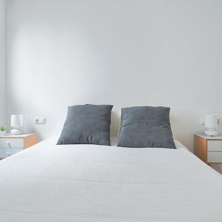 Apartamento En El Centro, Tranquilo Y Luminoso Malaga Luaran gambar