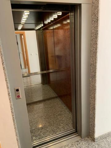 Apartamento En El Centro, Tranquilo Y Luminoso Malaga Luaran gambar
