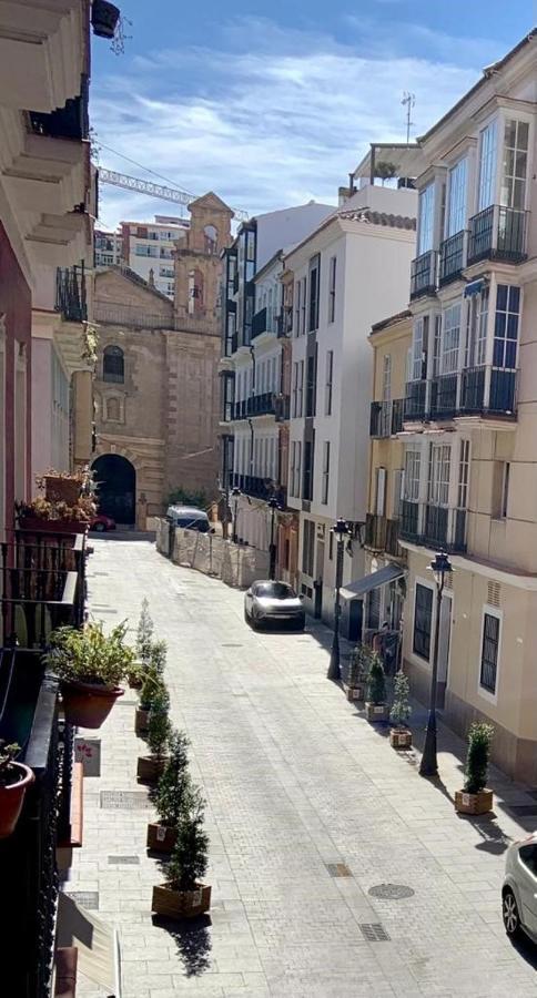 Apartamento En El Centro, Tranquilo Y Luminoso Malaga Luaran gambar
