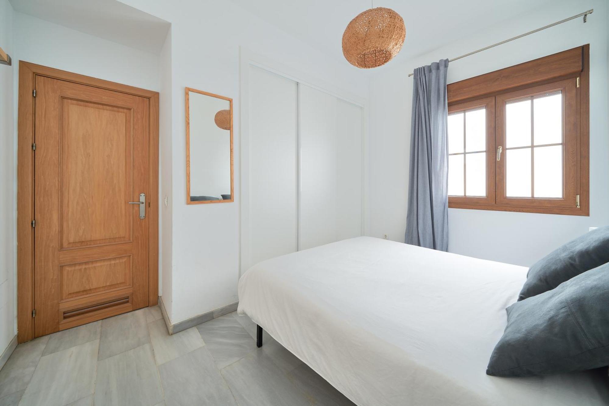 Apartamento En El Centro, Tranquilo Y Luminoso Malaga Luaran gambar